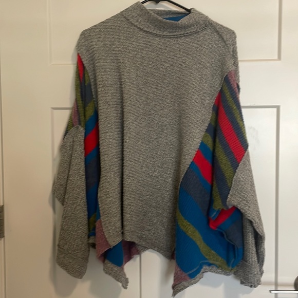 We the free oversized sweater - Picture 1 of 3